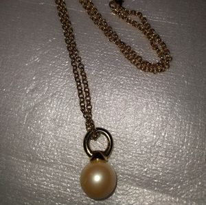 🔥 LCI Large Pearl Pendant Necklace 🔥